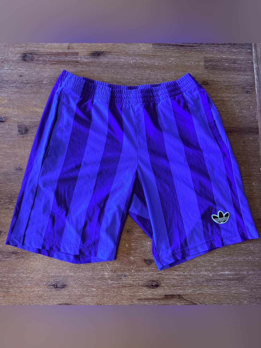 RETRO ADIDAS ORIGINAL ED STRIPES SHORTS SOCCER FOOTBALL MENS ACTIVE CASUAL WEAR